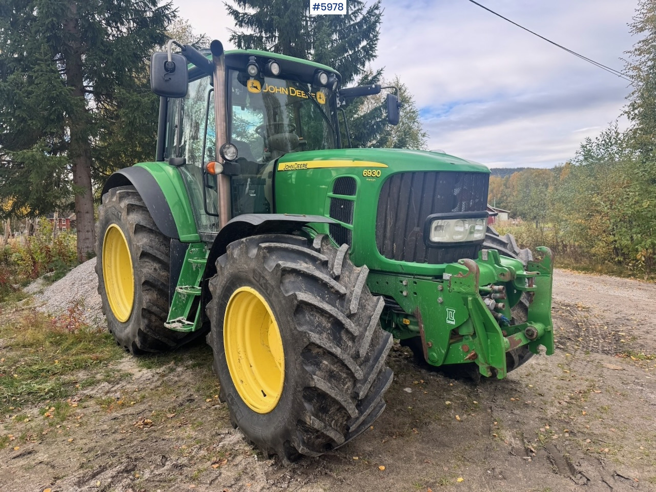 2010 John Deere 6930 with Front Hydraulic - Traktor: bilde 2 2010 John Deere 6930 with Front Hydraulic - Traktor: bilde 2
