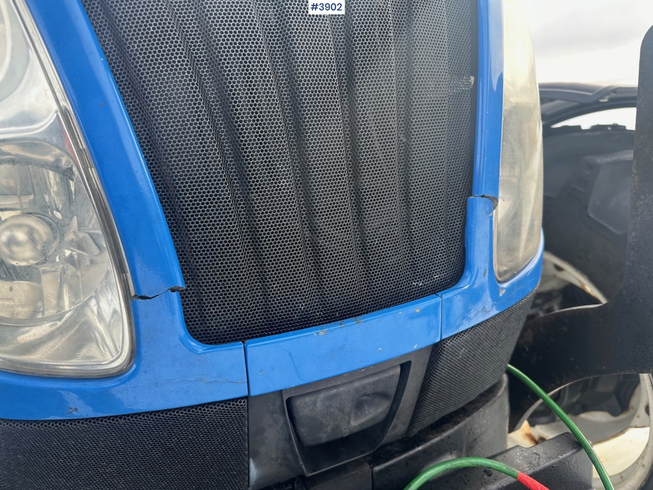 Traktor 2011 New Holland T5070 4x4 m/ frontlaster: bilde 13