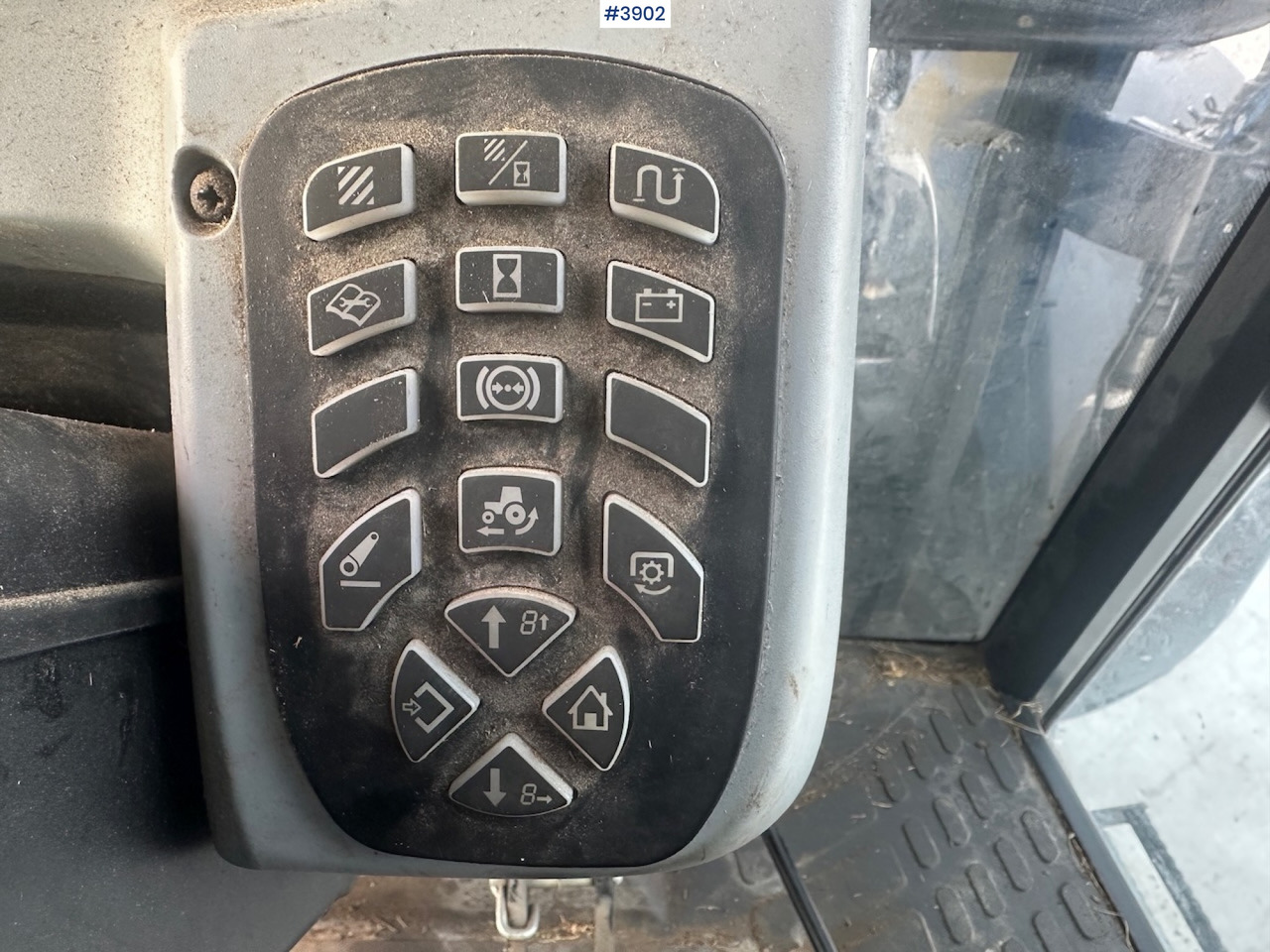 Traktor 2011 New Holland T5070 4x4 m/ frontlaster: bilde 31