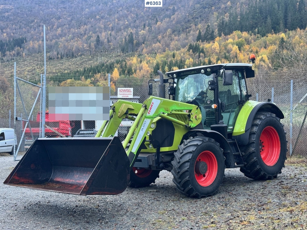 2013 Claas Arion 550 w/ Front loader, Bucket, forks and rear cutters. 1110 hours! - Traktor: bilde 2 2013 Claas Arion 550 w/ Front loader, Bucket, forks and rear cutters. 1110 hours! - Traktor: bilde 2