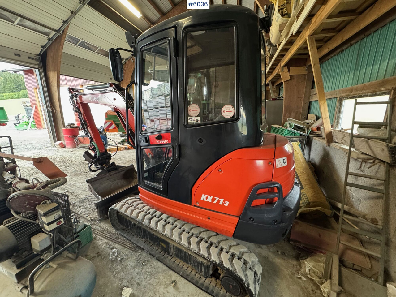 2013 Kubota kx71-3 w/ Rotor tilt, gravel bucket and sanding bucket! - Gravemaskin: bilde 4 2013 Kubota kx71-3 w/ Rotor tilt, gravel bucket and sanding bucket! - Gravemaskin: bilde 4