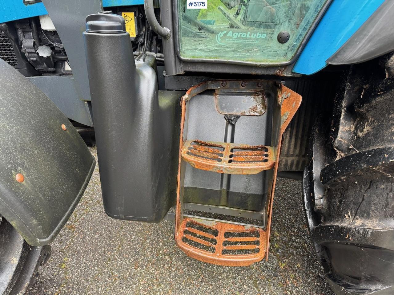 2013 Landini Powermondial 120 w/front loader and some equipment. Low hours! - Traktor: bilde 5 2013 Landini Powermondial 120 w/front loader and some equipment. Low hours! - Traktor: bilde 5