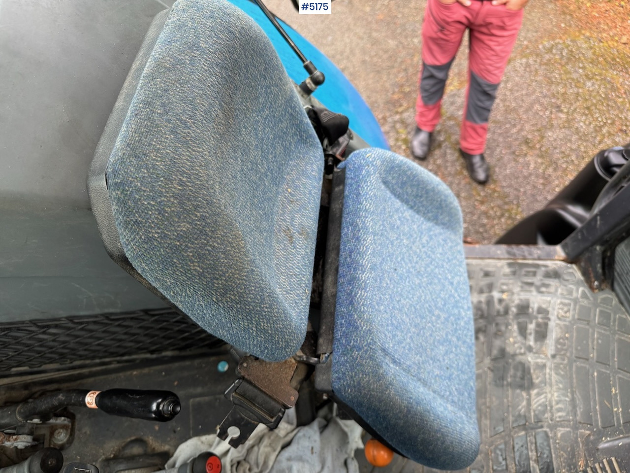 Traktor 2013 Landini Powermondial 120 w/front loader and some equipment. Low hours!: bilde 17