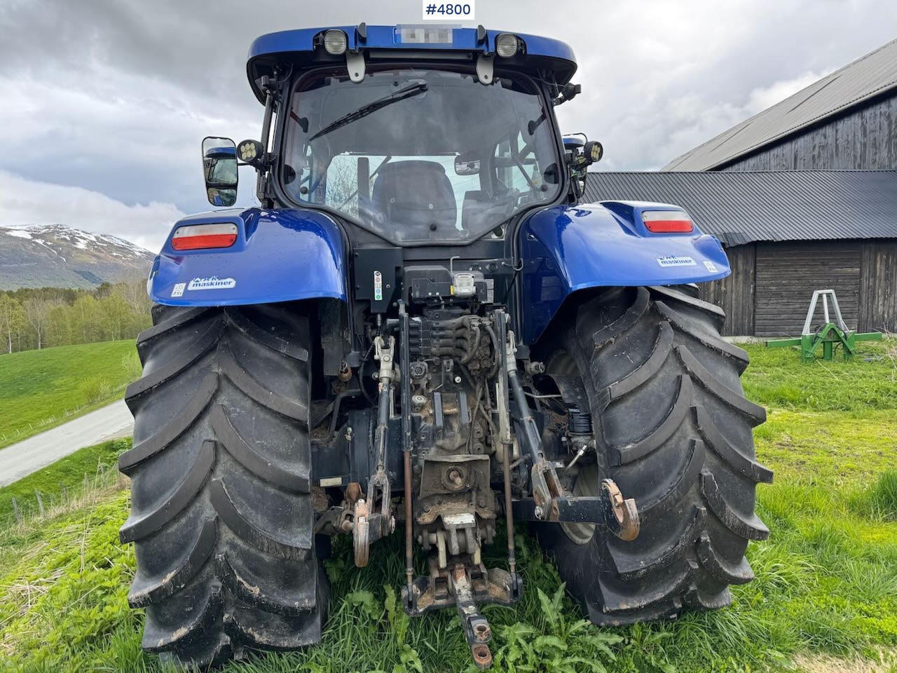 2013 New Holland T7.210 AC Blue Power m/ Frontlaster - Traktor: bilde 4 2013 New Holland T7.210 AC Blue Power m/ Frontlaster - Traktor: bilde 4