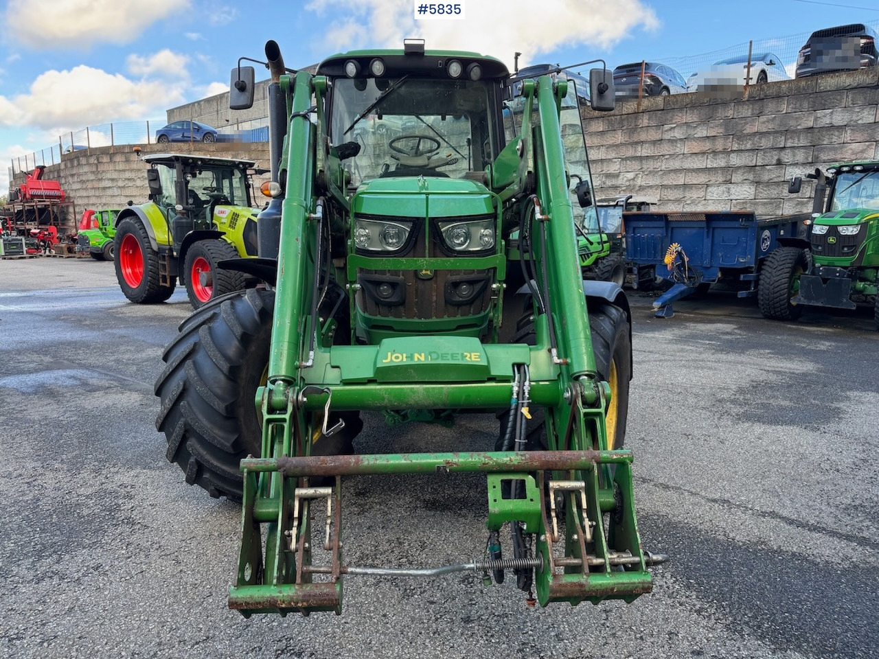 2016 John Deere 6130M w/ front loader. - Traktor: bilde 5 2016 John Deere 6130M w/ front loader. - Traktor: bilde 5