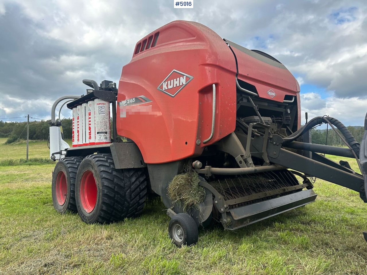 2018 Kuhn VBP 3165 Intelliwrap round baler - Grasutstyr: bilde 1 2018 Kuhn VBP 3165 Intelliwrap round baler - Grasutstyr: bilde 1