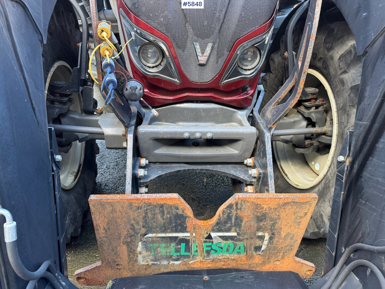 2018 Valtra N174 w/ front loader and plow plate. - Traktor: bilde 5 2018 Valtra N174 w/ front loader and plow plate. - Traktor: bilde 5