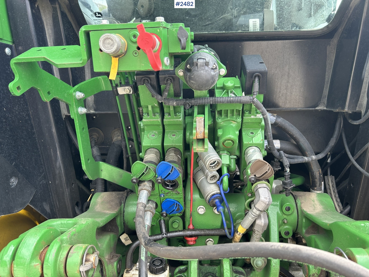 2020 John Deere 5125R w/ Quicke Q3s front loader - Traktor: bilde 4 2020 John Deere 5125R w/ Quicke Q3s front loader - Traktor: bilde 4