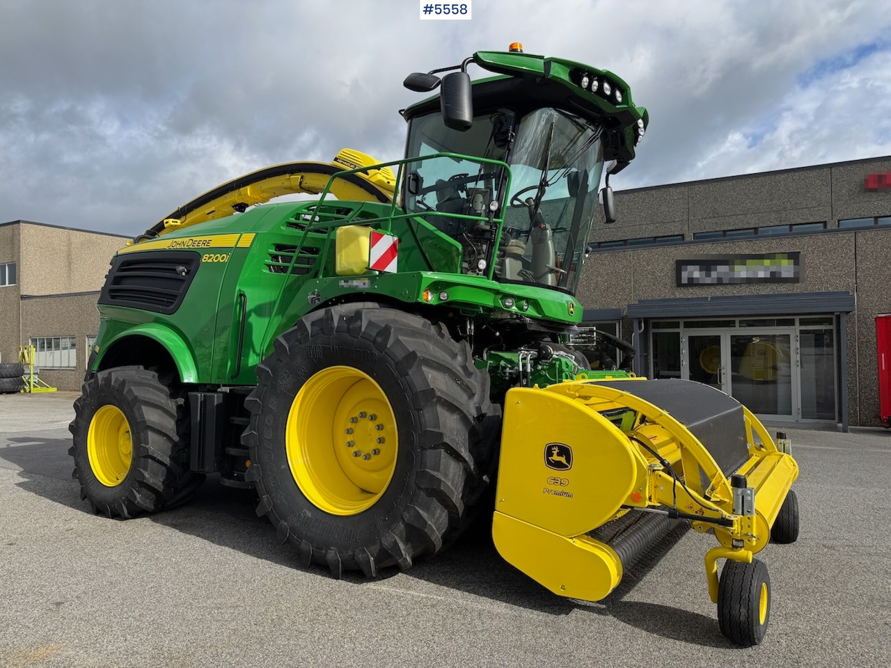2024 John Deere 8200 in, like new! - Grasutstyr: bilde 1 2024 John Deere 8200 in, like new! - Grasutstyr: bilde 1