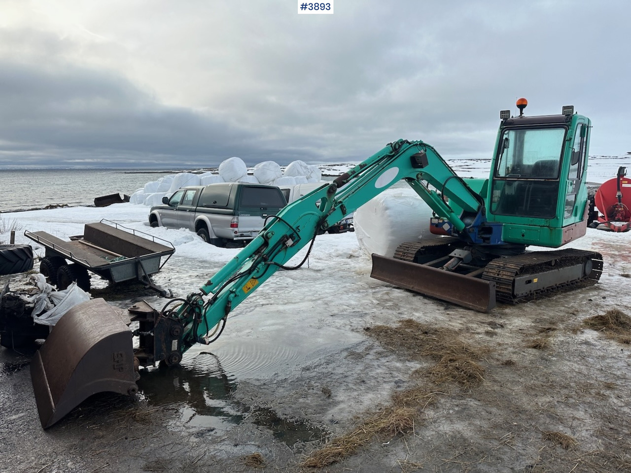 22003 IHI 45N excavator w/ 3 buckets - Gravemaskin: bilde 2 22003 IHI 45N excavator w/ 3 buckets - Gravemaskin: bilde 2