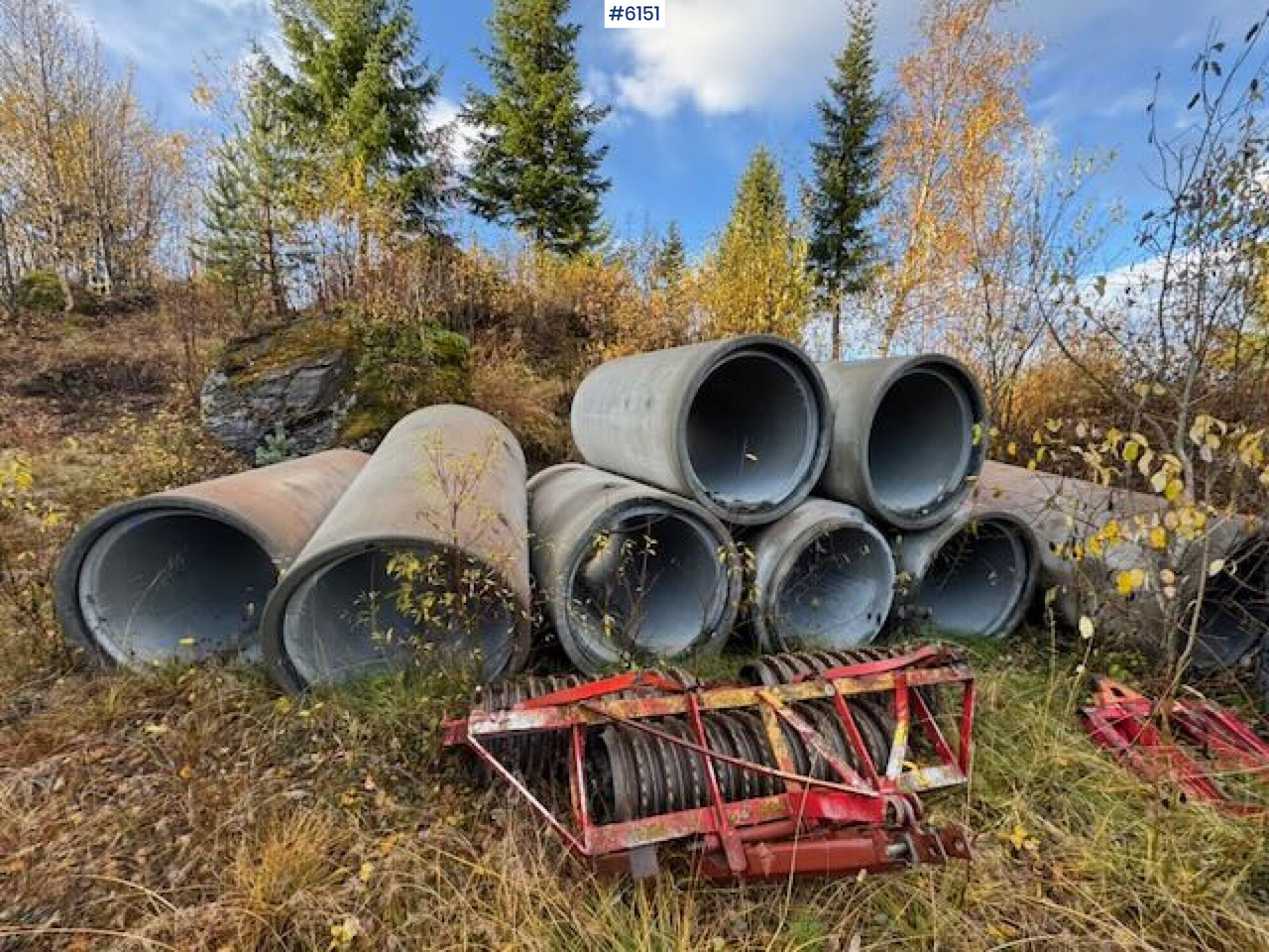 9 concrete pipes - Anleggsmaskiner: bilde 1 9 concrete pipes - Anleggsmaskiner: bilde 1