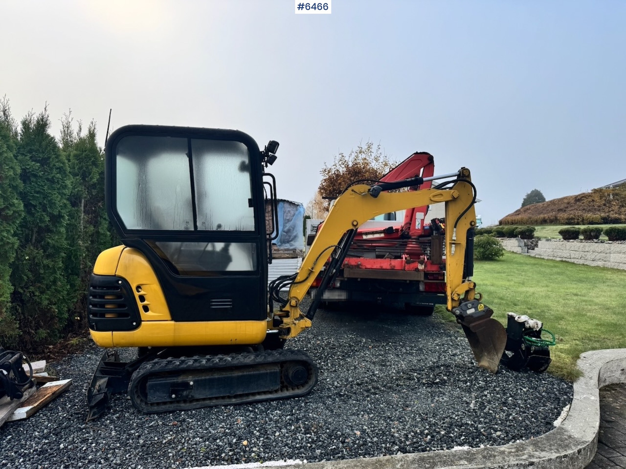 Approx. 2004 CAT 301.8 Mini excavator w/ 4 buckets and grapple. - Gravemaskin: bilde 2 Approx. 2004 CAT 301.8 Mini excavator w/ 4 buckets and grapple. - Gravemaskin: bilde 2