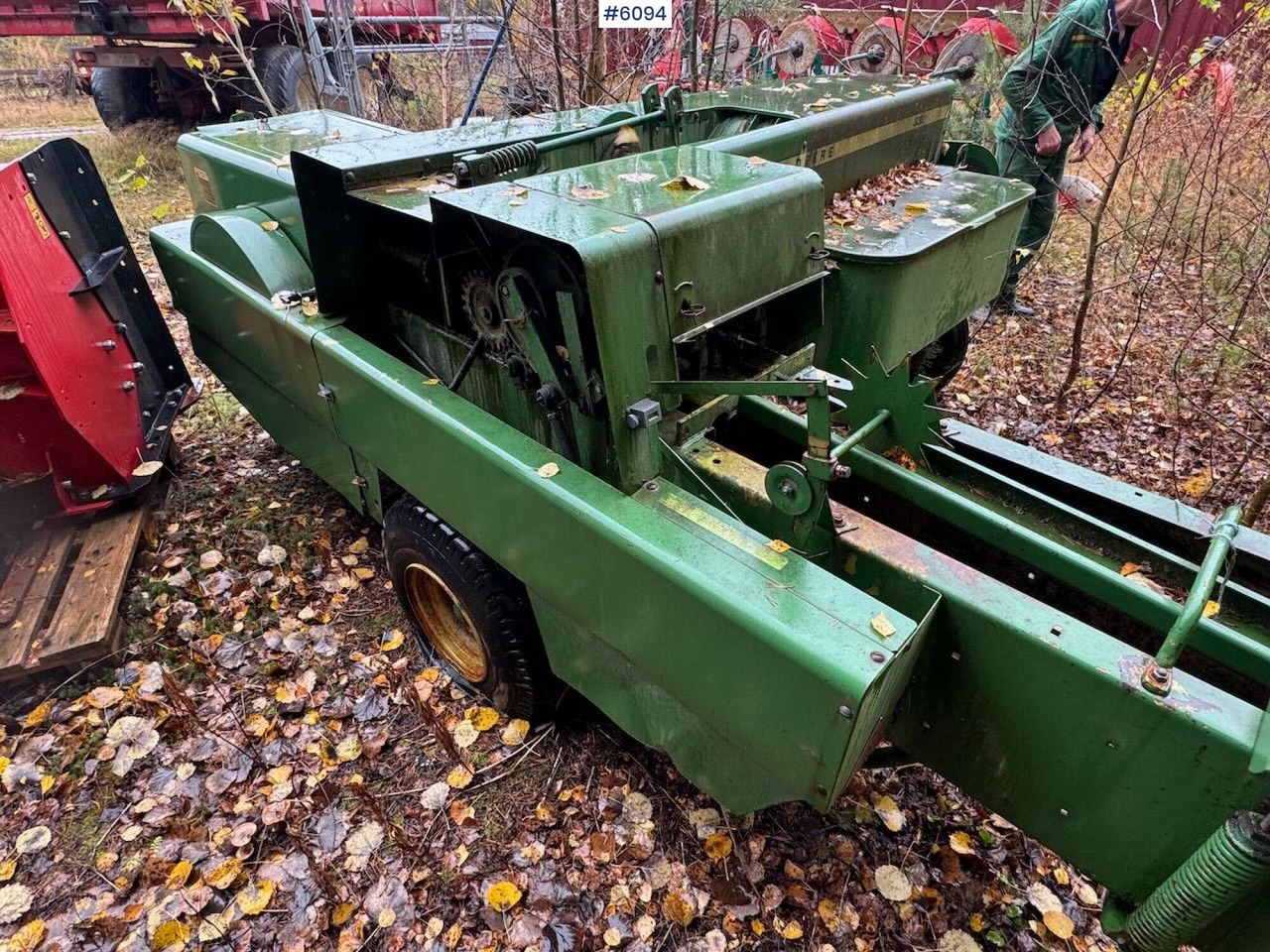 John Deere 332 - Grasutstyr: bilde 3 John Deere 332 - Grasutstyr: bilde 3