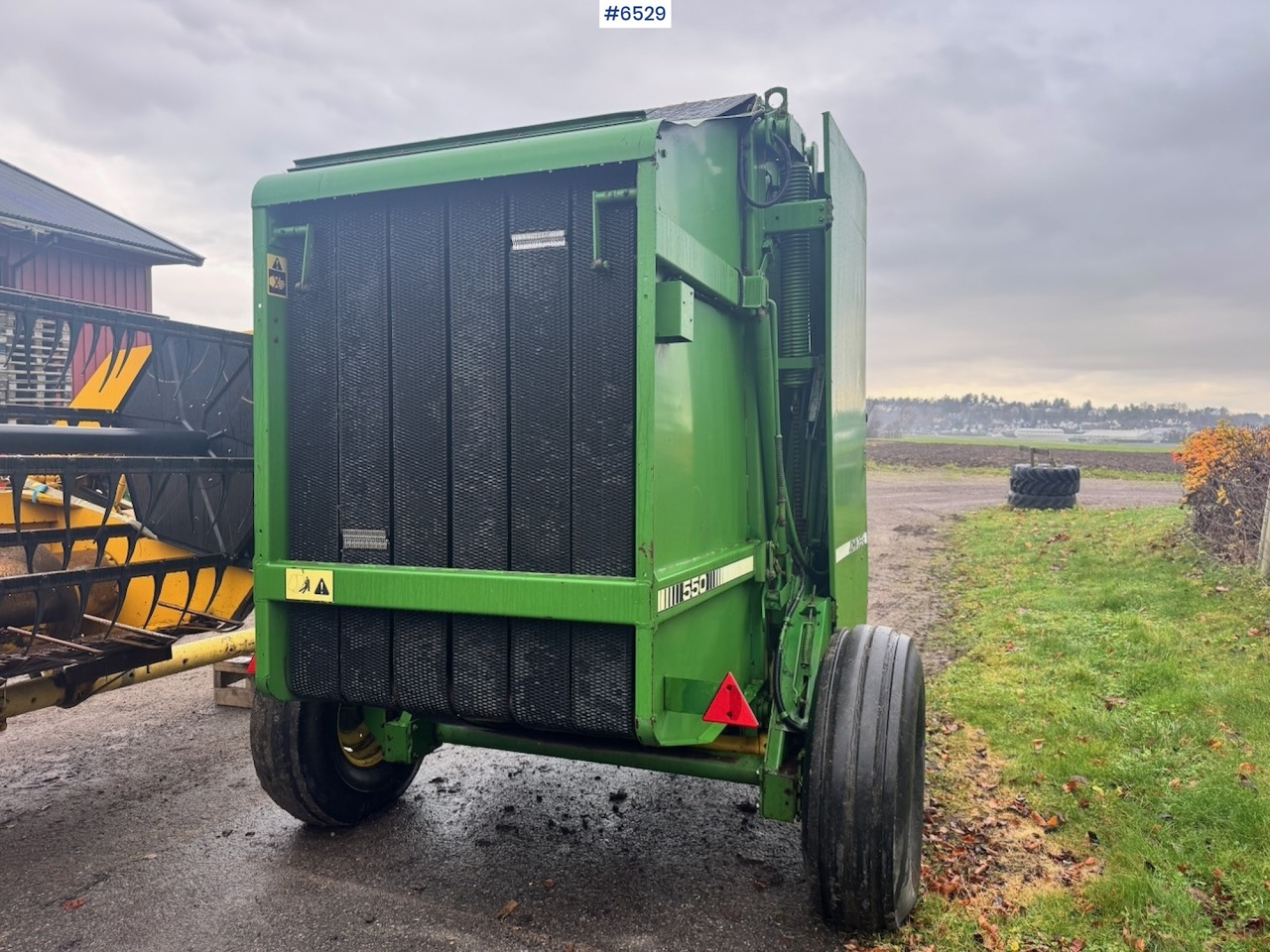 John Deere 550 Rundballepresse m/ Styreboks. - Grasutstyr: bilde 3 John Deere 550 Rundballepresse m/ Styreboks. - Grasutstyr: bilde 3