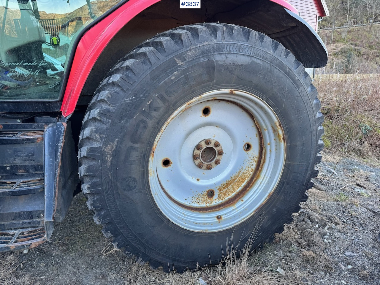 Nokian TRI 2 Tires on rims - Komplett hjul for Landbruksteknikk: bilde 1 Nokian TRI 2 Tires on rims - Komplett hjul for Landbruksteknikk: bilde 1