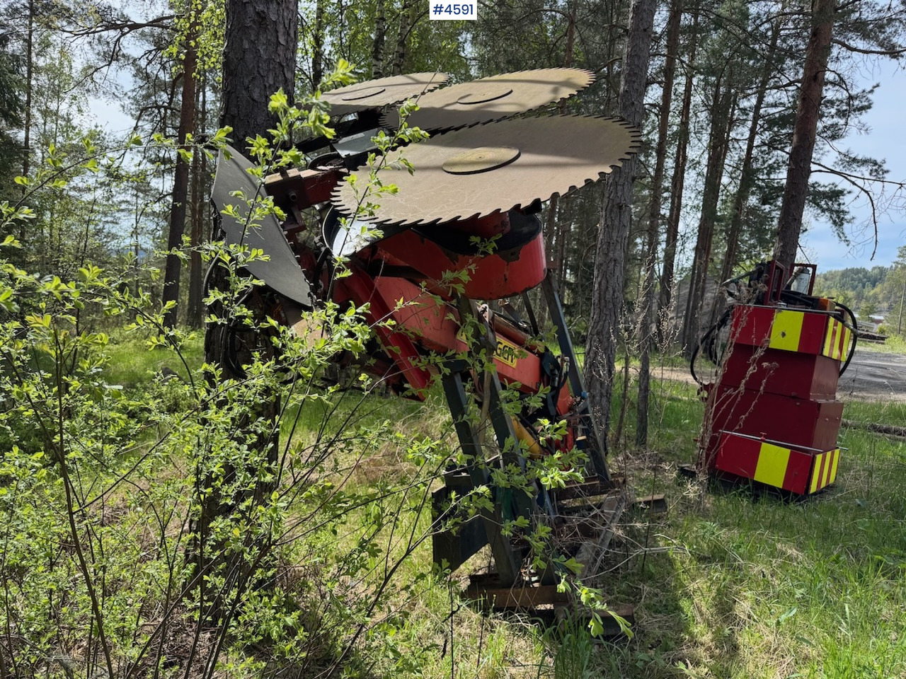 Elkær HS 2300 Branch saw - Skogsmaskin: bilde 4 Elkær HS 2300 Branch saw - Skogsmaskin: bilde 4