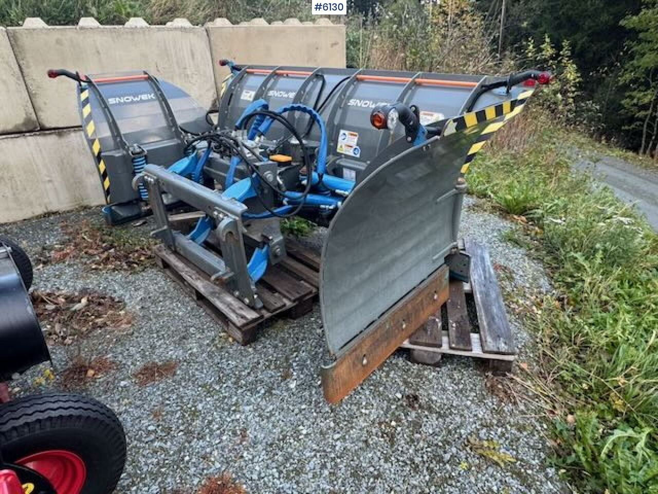 2023 Snowek U420 U-plow w/ remote control! - Utility-/ Spesiell maskin: bilde 5 2023 Snowek U420 U-plow w/ remote control! - Utility-/ Spesiell maskin: bilde 5