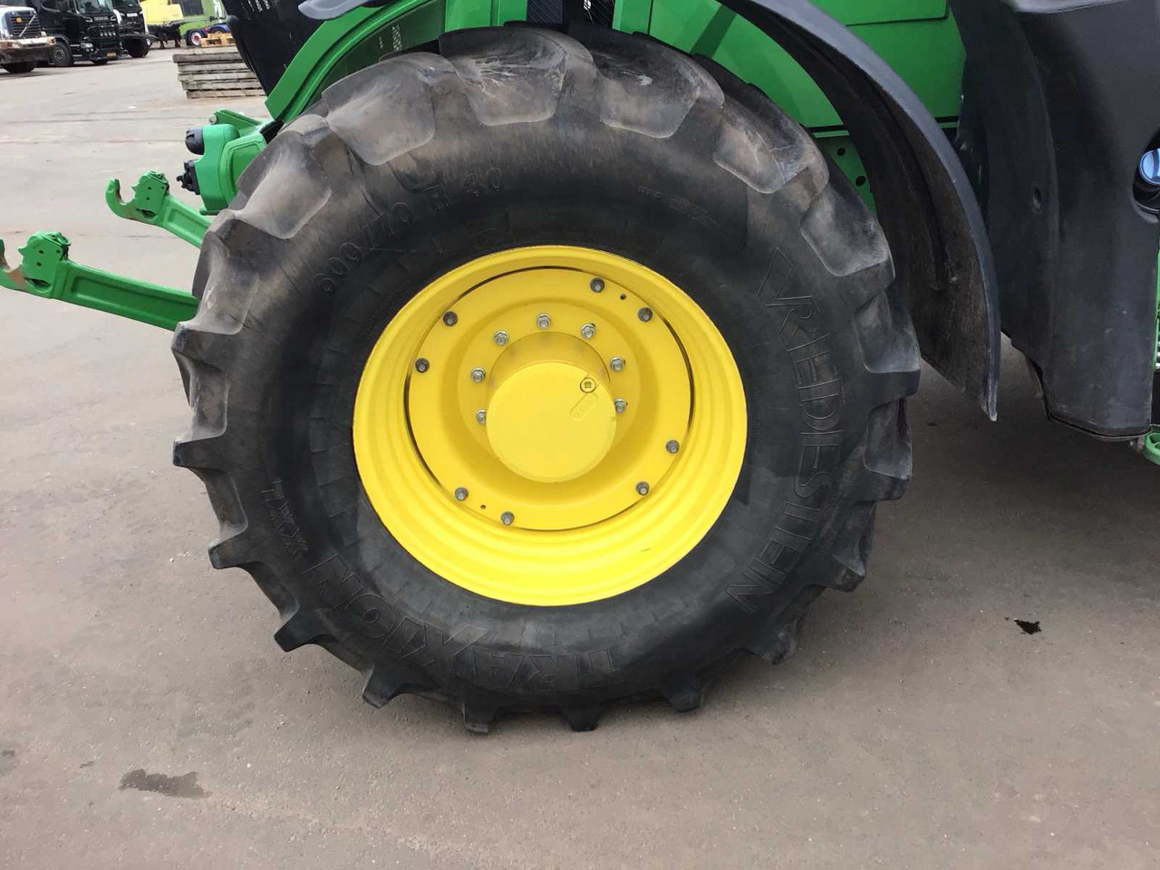 John deere 6230R - Traktor: bilde 4 John deere 6230R - Traktor: bilde 4