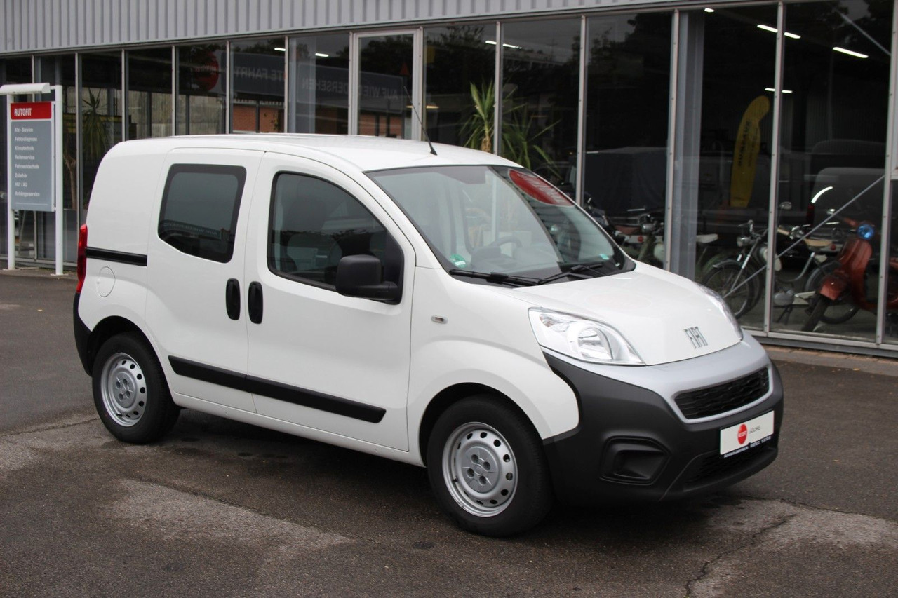 Fiat Fiorino SX Kasten Klima Sitzhzg 7600 km - Personenbil: bilde 2 Fiat Fiorino SX Kasten Klima Sitzhzg 7600 km - Personenbil: bilde 2