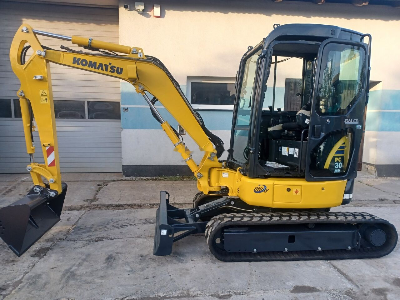 Komatsu PC30MR-3 - Minigraver: bilde 5 Komatsu PC30MR-3 - Minigraver: bilde 5