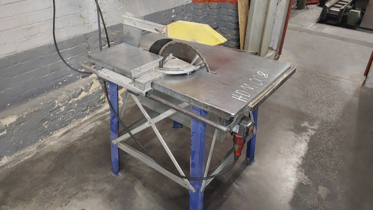 Kreissaege - Trebearbeidingsmaskin: bilde 1 Kreissaege - Trebearbeidingsmaskin: bilde 1