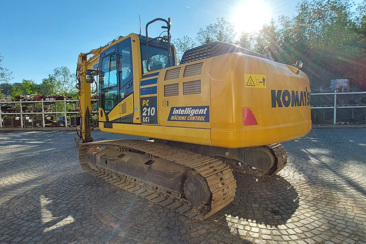 Komatsu PC210LCi-10 - Beltegraver: bilde 2 Komatsu PC210LCi-10 - Beltegraver: bilde 2
