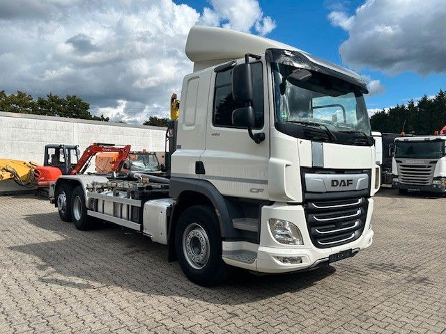 DAF CF 450 Abroller 6x2 - Krokbil: bilde 1 DAF CF 450 Abroller 6x2 - Krokbil: bilde 1
