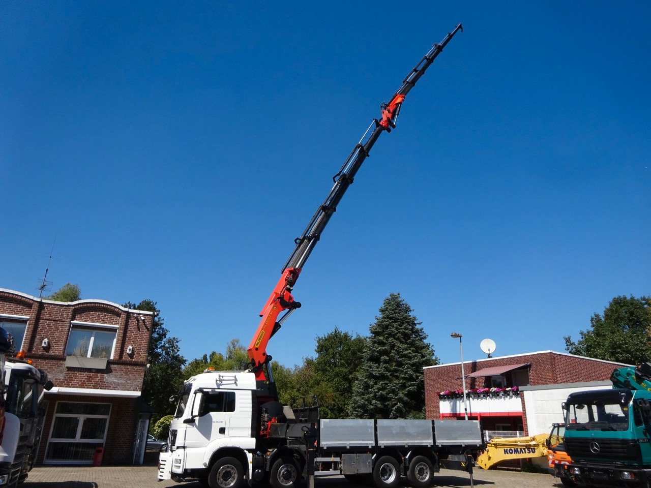 MAN 35.480 TGS Pritsche + PK 65002 Kran 8x2 - Kranbil: bilde 4 MAN 35.480 TGS Pritsche + PK 65002 Kran 8x2 - Kranbil: bilde 4