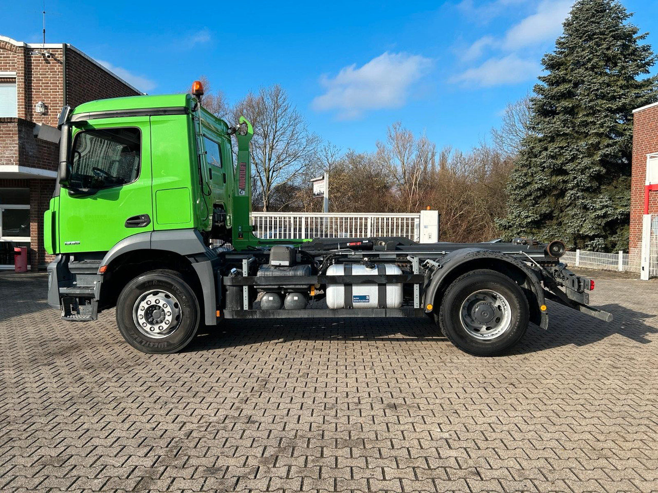 Mercedes-Benz 1835 Arocs Abroller 4x2 - Krokbil: bilde 5 Mercedes-Benz 1835 Arocs Abroller 4x2 - Krokbil: bilde 5