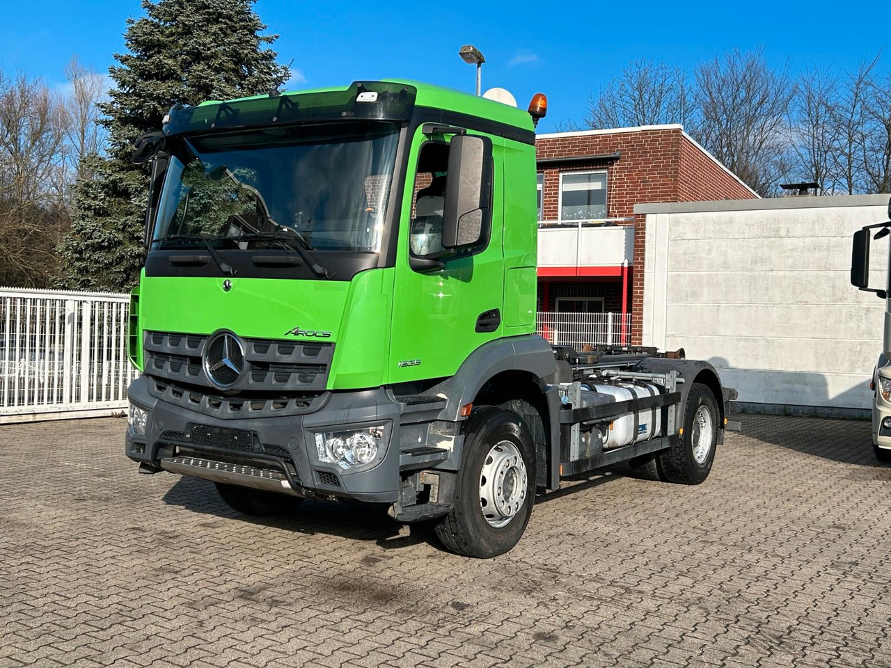 Mercedes-Benz 1835 Arocs Abroller 4x2 - Krokbil: bilde 2 Mercedes-Benz 1835 Arocs Abroller 4x2 - Krokbil: bilde 2