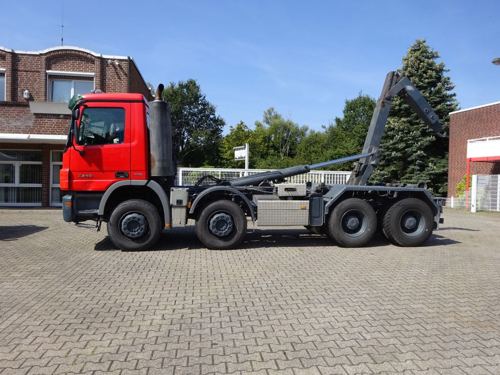 Mercedes-Benz 3246 Actros Abroller K45 8x4 Knickhacken Mercedes-Benz 3246 Actros Abroller K45 8x4 Knickhacken - Krokbil: bilde 3 Mercedes-Benz 3246 Actros Abroller K45 8x4 Knickhacken Mercedes-Benz 3246 Actros Abroller K45 8x4 Knickhacken - Krokbil: bilde 3