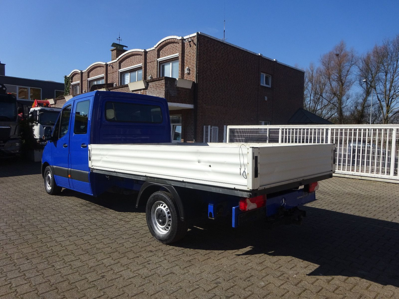 Mercedes-Benz Sprinter 314 CDI Pritsche Doppelkabiene 4x2 - Varebil med plan, Varebil med dobbelt førerhus: bilde 3 Mercedes-Benz Sprinter 314 CDI Pritsche Doppelkabiene 4x2 - Varebil med plan, Varebil med dobbelt førerhus: bilde 3
