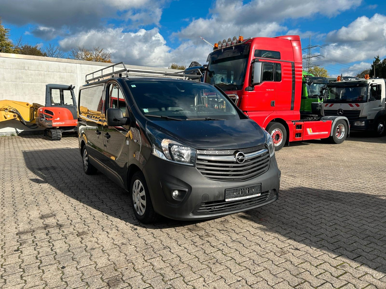 Opel Vivaro CDTI Kastenwagen 4x2 - Små varebil: bilde 2 Opel Vivaro CDTI Kastenwagen 4x2 - Små varebil: bilde 2