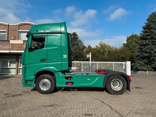 Mercedes-Benz 1851 Actros SZM mit Kipper-Pumpe 4x2 - Trekkvogn: bilde 3 Mercedes-Benz 1851 Actros SZM mit Kipper-Pumpe 4x2 - Trekkvogn: bilde 3