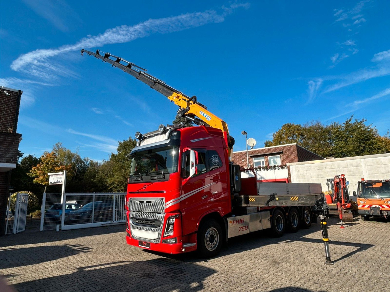 Volvo Autokran FH16 750 Pritsche EFFER 395/8S Lenk - Kranbil: bilde 2 Volvo Autokran FH16 750 Pritsche EFFER 395/8S Lenk - Kranbil: bilde 2