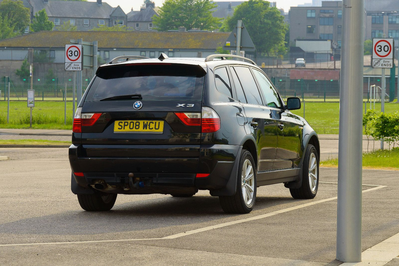 SUV BMW X3 2.0 Diesel 4x4 **RHD** *3 100 €: bilde 7 SUV BMW X3 2.0 Diesel 4x4 **RHD** *3 100 €: bilde 7