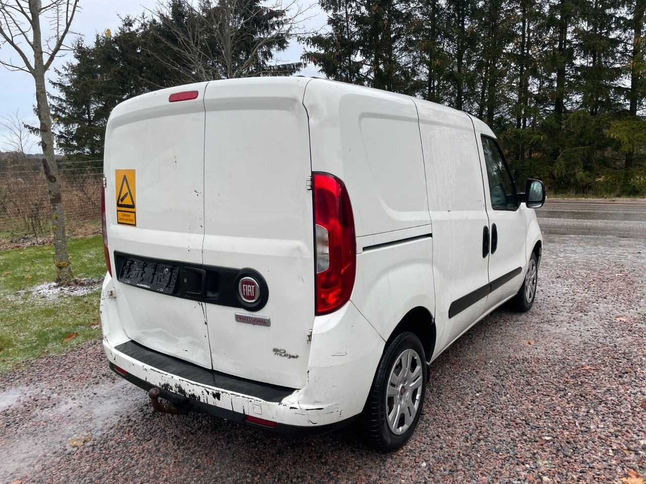 Fiat Doblo Doblò Basis Kasten 1.3 diesel - Stasjonsvogn: bilde 4 Fiat Doblo Doblò Basis Kasten 1.3 diesel - Stasjonsvogn: bilde 4