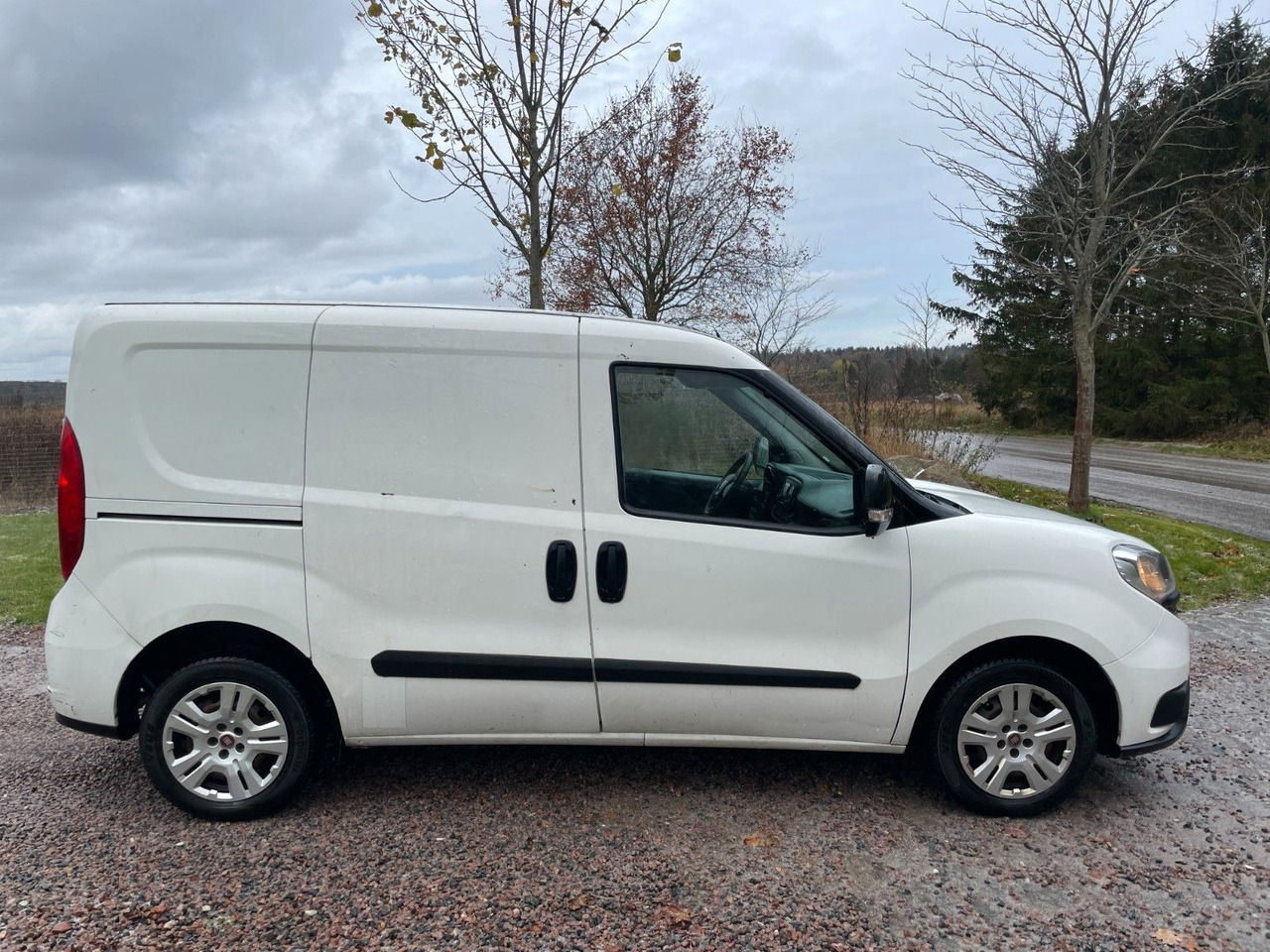 Fiat Doblo Doblò Basis Kasten 1.3 diesel - Stasjonsvogn: bilde 5 Fiat Doblo Doblò Basis Kasten 1.3 diesel - Stasjonsvogn: bilde 5
