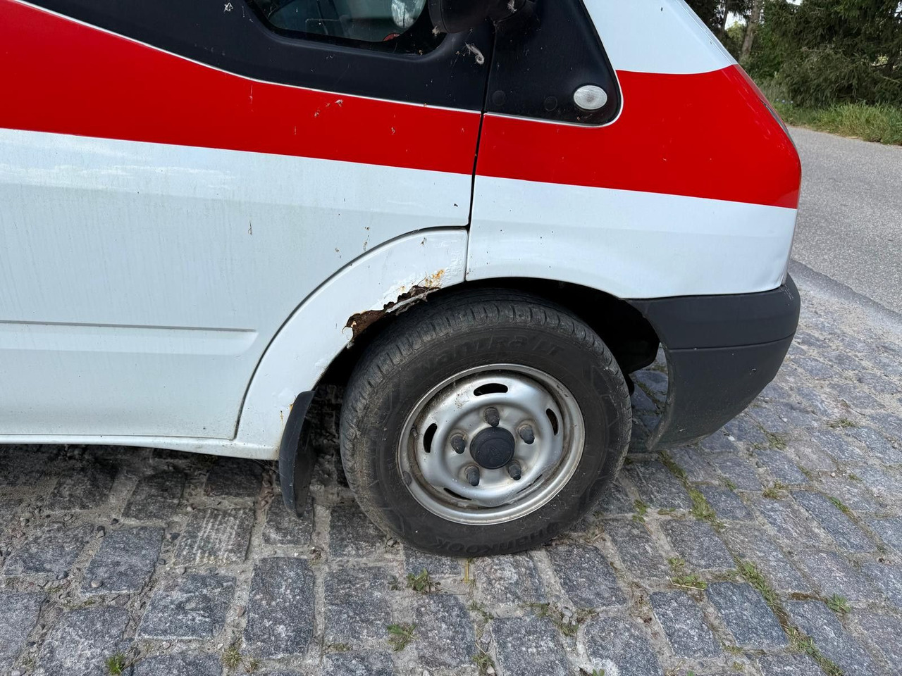 Ford Transit Kombi FT 300 K - Persontransport: bilde 5 Ford Transit Kombi FT 300 K - Persontransport: bilde 5