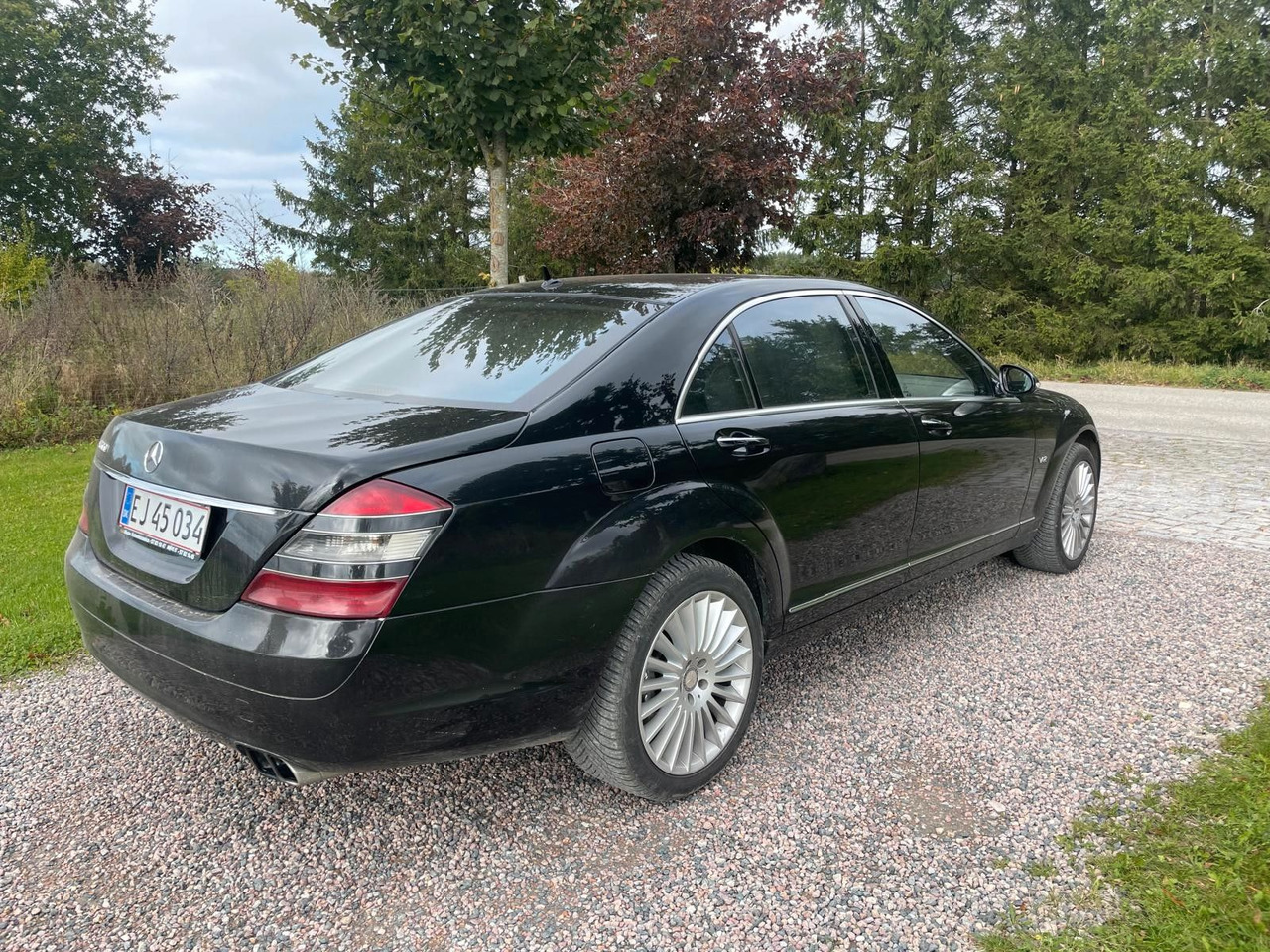 Mercedes-Benz S 600 S-Klasse Limousine - Stasjonsvogn: bilde 4 Mercedes-Benz S 600 S-Klasse Limousine - Stasjonsvogn: bilde 4