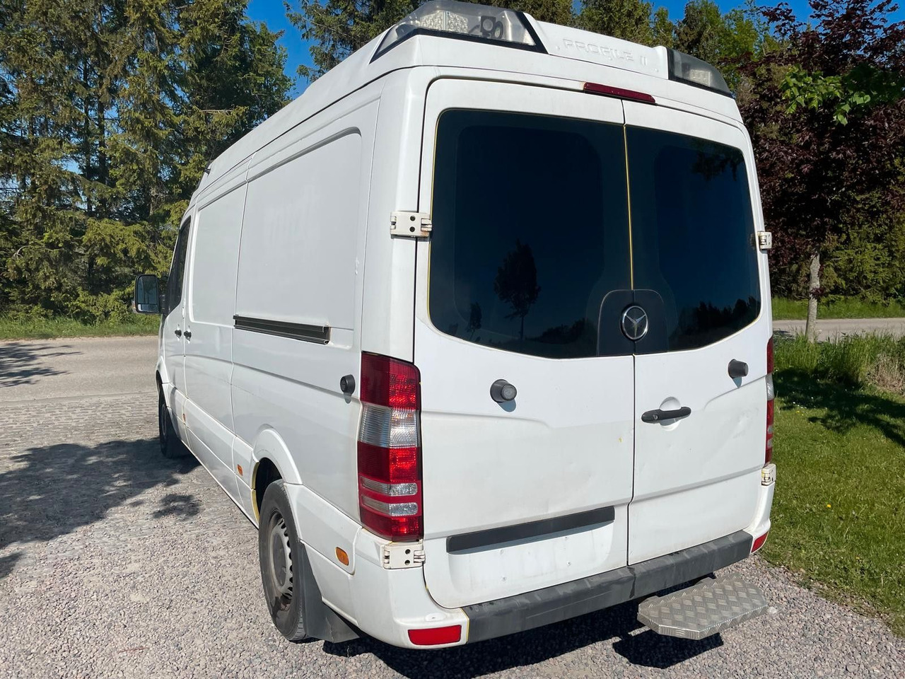 Mercedes-Benz Sprinter Kasten 316 CDI Ambulance *7 300 Netto - Ambulanse: bilde 3 Mercedes-Benz Sprinter Kasten 316 CDI Ambulance *7 300 Netto - Ambulanse: bilde 3