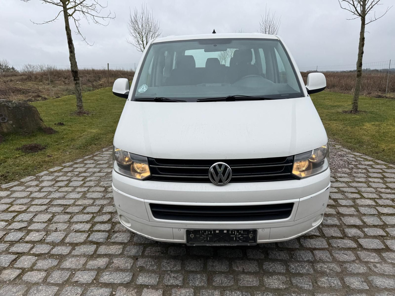 Volkswagen T5 Caravelle 2.0 TDI DSG Lang *7 Sitzplätze* - Persontransport: bilde 5 Volkswagen T5 Caravelle 2.0 TDI DSG Lang *7 Sitzplätze* - Persontransport: bilde 5
