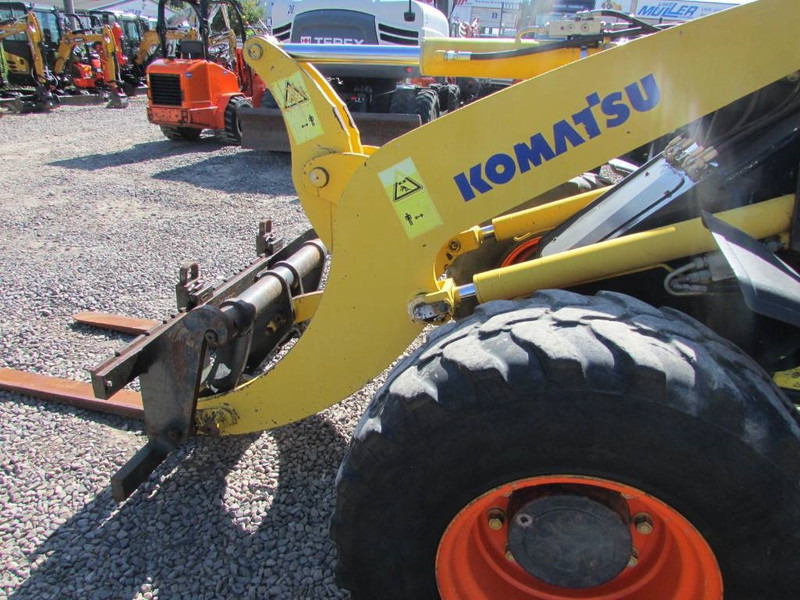 Komatsu WA 100 M-5 Radlader 14.000 EUR - Hjullaster: bilde 5 Komatsu WA 100 M-5 Radlader 14.000 EUR - Hjullaster: bilde 5