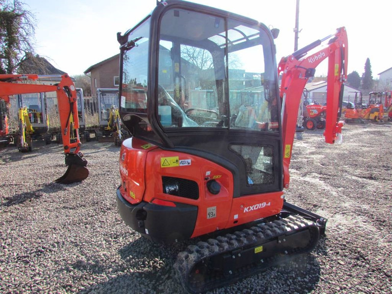 Kubota KX 019-4 HI Minibagger 26.500 EUR - Minigraver: bilde 4 Kubota KX 019-4 HI Minibagger 26.500 EUR - Minigraver: bilde 4