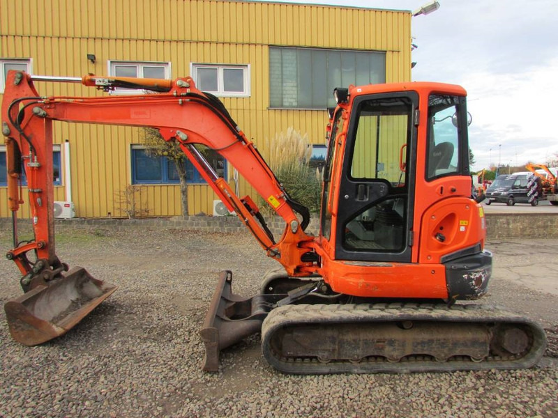Kubota U 55-4 HI Minibagger 25.500 EUR - Minigraver: bilde 3 Kubota U 55-4 HI Minibagger 25.500 EUR - Minigraver: bilde 3