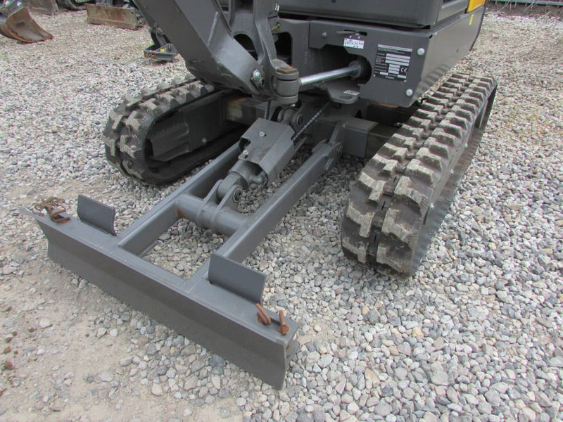 Volvo EC 18 E Minibagger 23.500 EUR - Minigraver: bilde 3 Volvo EC 18 E Minibagger 23.500 EUR - Minigraver: bilde 3