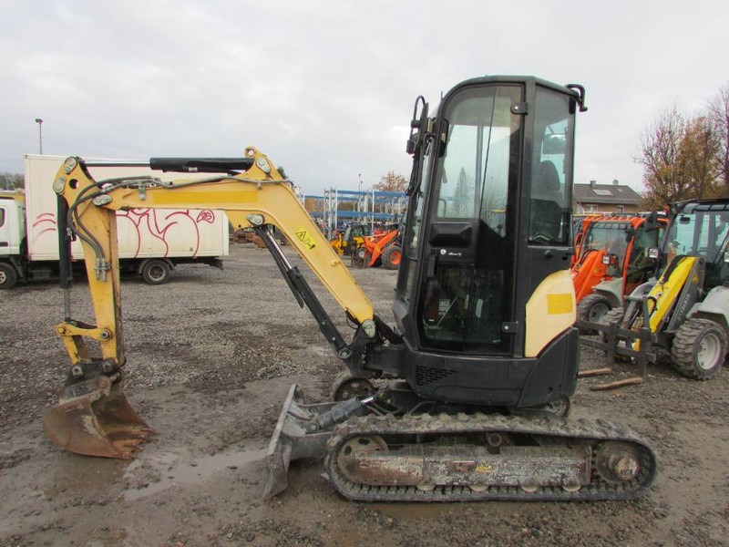 Yanmar Vio 25-4 Minibagger 19.500 EUR - Minigraver: bilde 1 Yanmar Vio 25-4 Minibagger 19.500 EUR - Minigraver: bilde 1