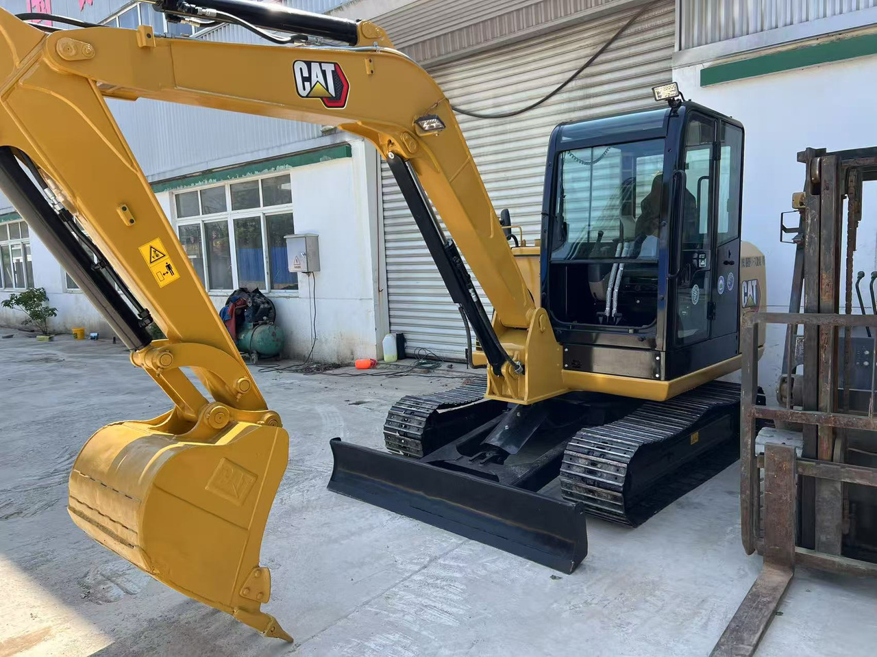 CATERPILLAR 305.5E2 - Minigraver: bilde 3 CATERPILLAR 305.5E2 - Minigraver: bilde 3