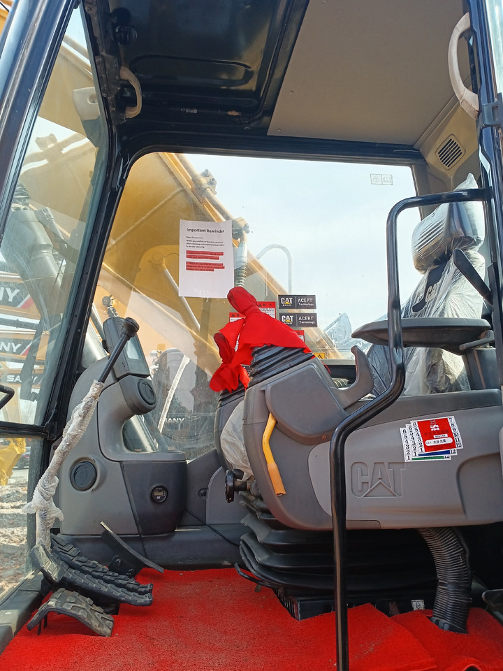 CATERPILLAR 320D2L - Beltegraver: bilde 5 CATERPILLAR 320D2L - Beltegraver: bilde 5