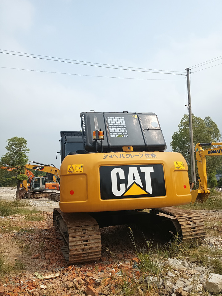 CATERPILLAR 323D2L - Beltegraver: bilde 4 CATERPILLAR 323D2L - Beltegraver: bilde 4